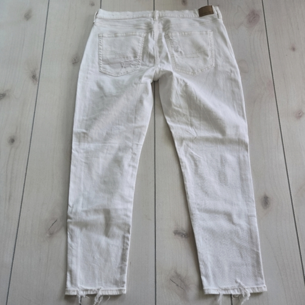 AEO 90's Skinny Jeans White Distressed with Stretch - Picture 3 of 16